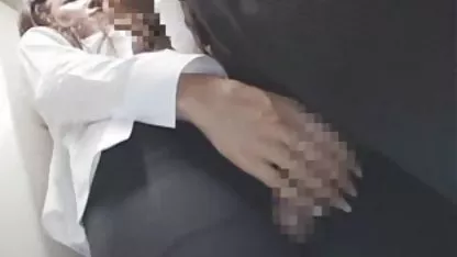 El hombre negras africanas culonas negro tiene un siervo que desempeña la función de secretario