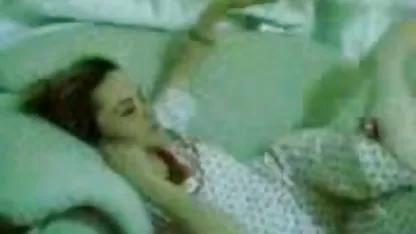Gran boobed biblia negra xxx chica quería sexo y seducir al camarero