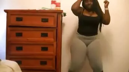 Cuando en una despedida de soltera se convierte en aburrido, entonces es hora de llamar a un stripper para el xxx negra anal sexo y el placer. Su polla ha sido durante mucho tiempo listo para follar, y la despedida de soltera se ha convertido en una orgía de sexo