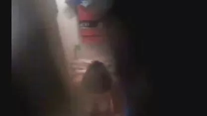 El hombre invitó a su esposa a participar en un gangbang con su amigo. La chica accedió a negras tetonas hd este interesante experimento y los chicos de la cogió en dos arcos en ambos agujeros!