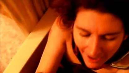 18 años de edad de Lolita se masturba negras porni delante de la cámara