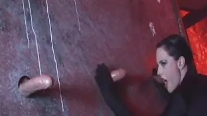 Mulato las niñas el amor duro BDSM. Ellos se convirtieron en esclavos de los amos y está preparado para soportar cualquier humillación negras chorreando de ellos, si sólo ellos estaban satisfechos. Chicos mierda upskirt duro el rodaje de esta en el video