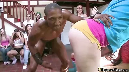 Super hot babe strapon se chicas negras xxx folla a la señora