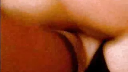 Negro hijo de puta acaricia su negras culonas tetonas xxx polla