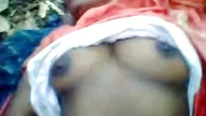 Pelo rizado perra curvas con crustáceos xxx de mujeres negras y folla