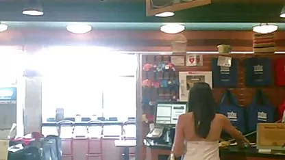 Chico caliente llamado de una perra sexo con una negra culona en el teléfono para el sexo